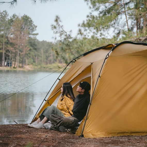 Палатка NATUREHIKE Dune 7.6, 1 спальня + 1комната, песочная