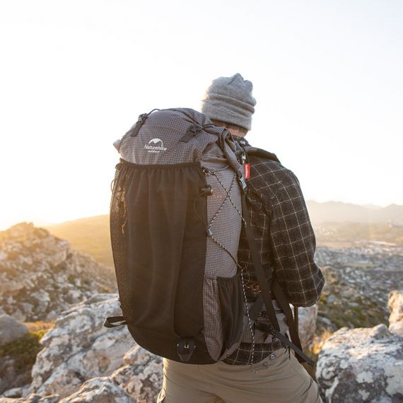 Рюкзак туристический NATUREHIKE Rock, 60L+5L, 26х18х67см, черный